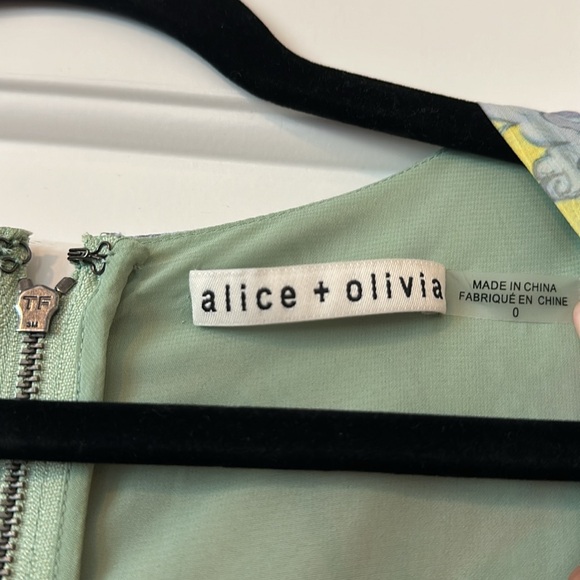 Alice + Olivia Katia Printed High - Low Midi Dress - Picture 3 of 5